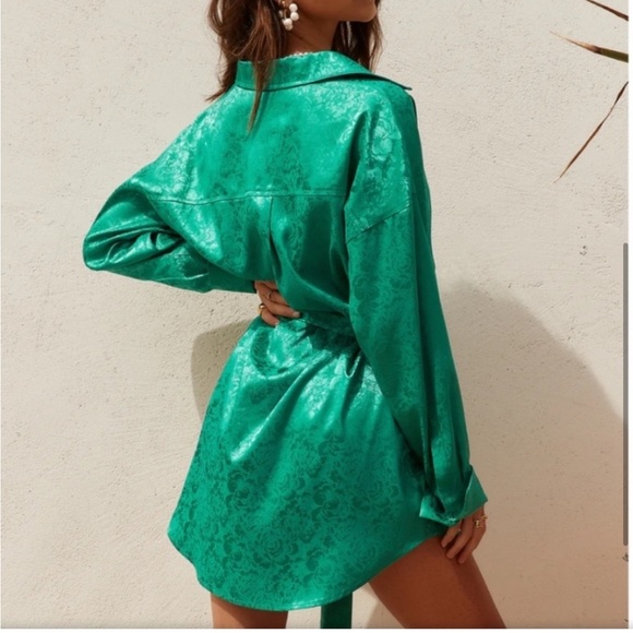 12th Tribe Emerald After Party Dress - Picture 3 of 4